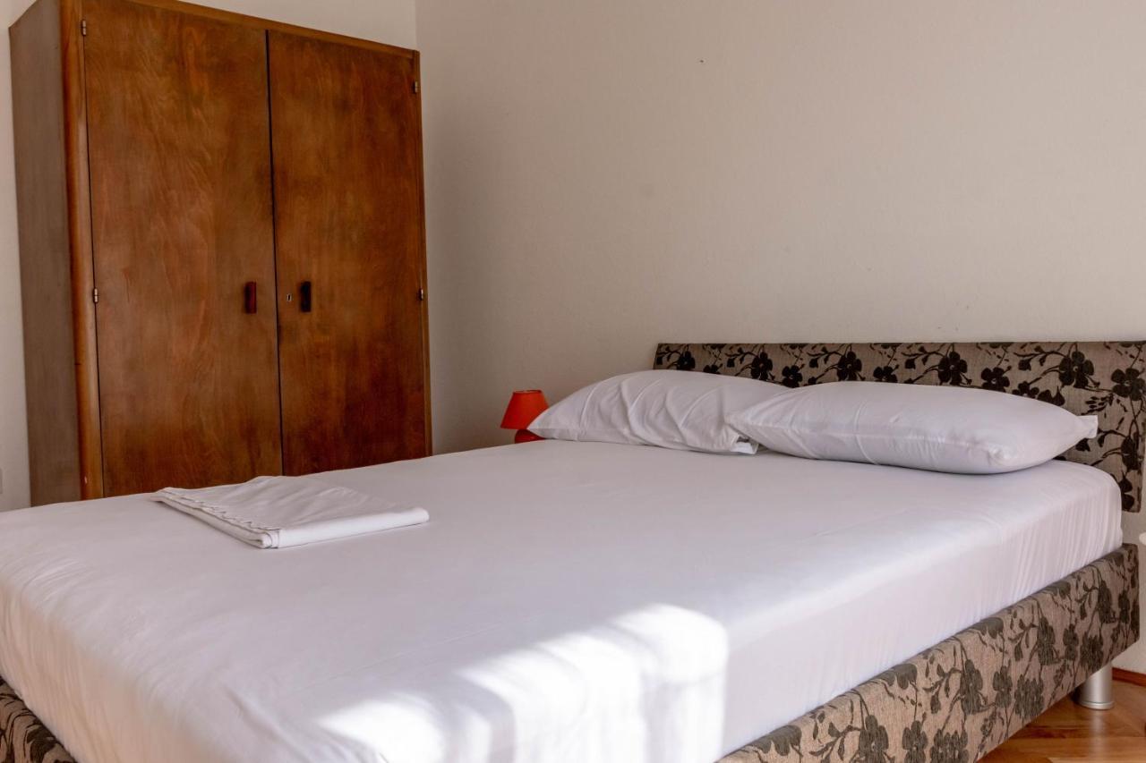Apartman Duce Milka Villa Esterno foto