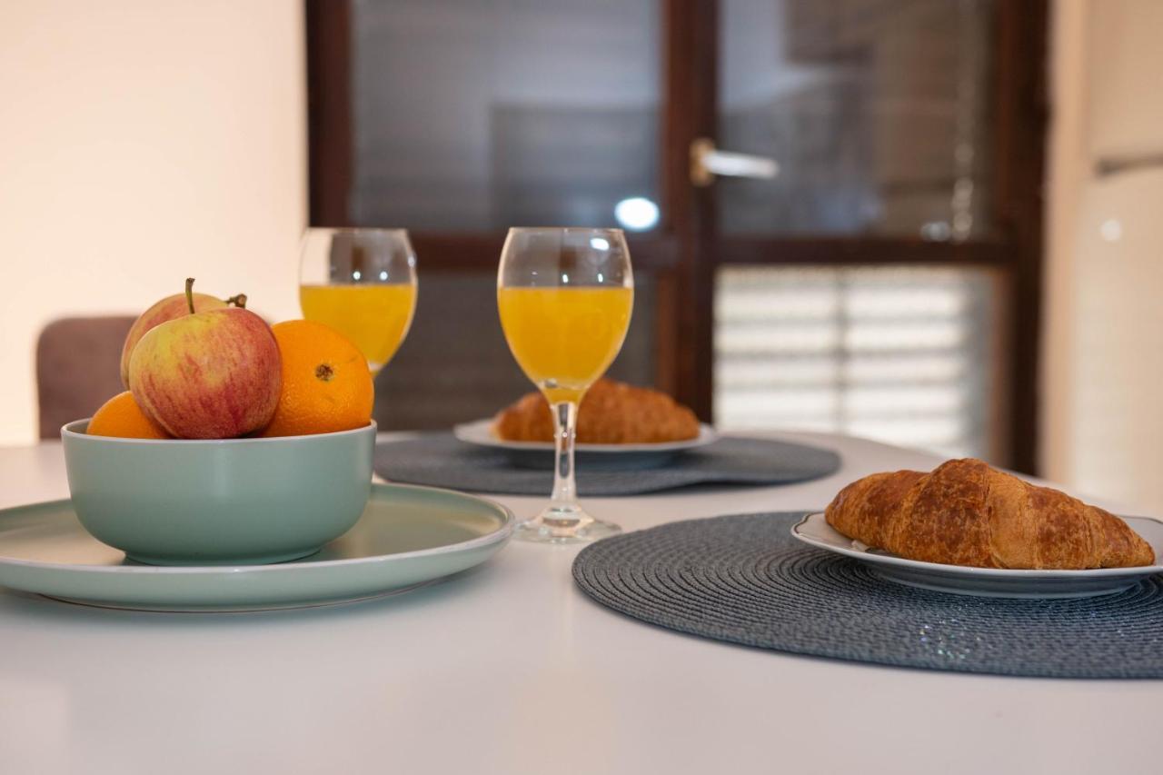 Apartman Duce Milka Villa Esterno foto