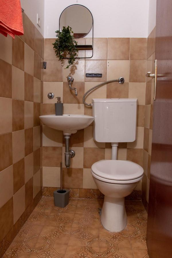 Apartman Duce Milka Villa Esterno foto